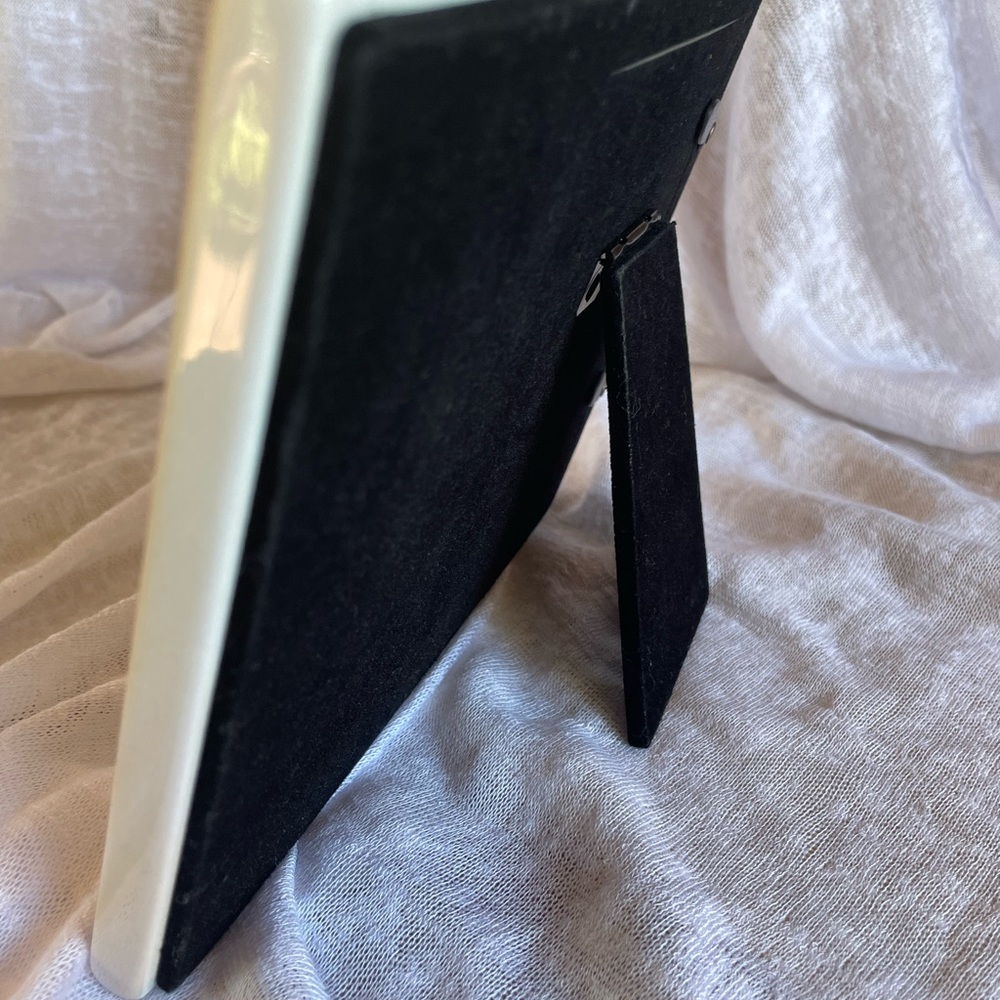 Picture frame - Picture 4 of 6